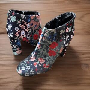 Sam Edelman Cambell Floral Jacquard Ankle Booties Block Heel size 10